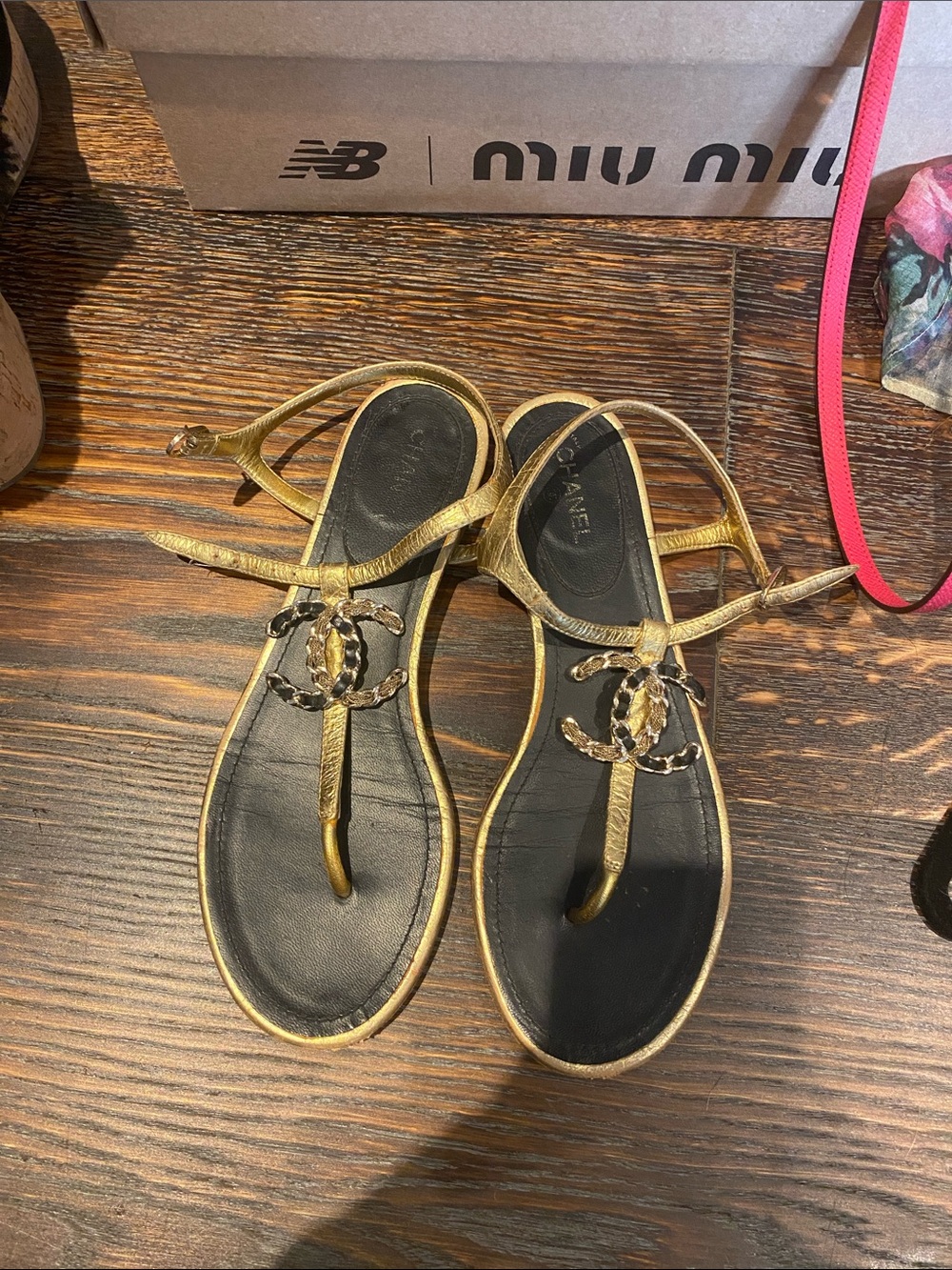 CHANEL Metallic Gold Leather T-Strap Sandals with CC Logo